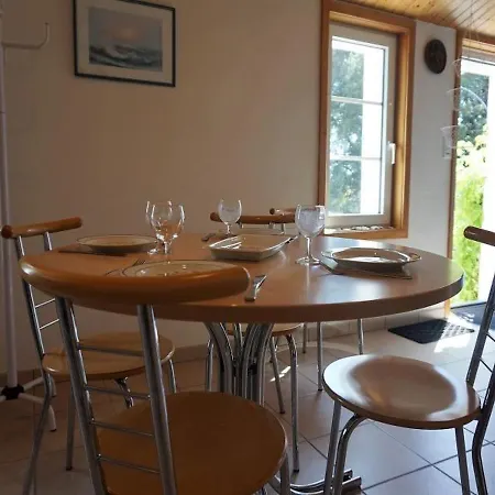En L'ile - 5 Pers, 45 M2, 3/2 *